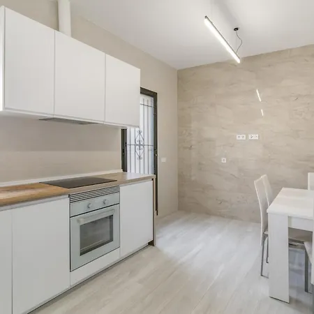 Villa Bender House